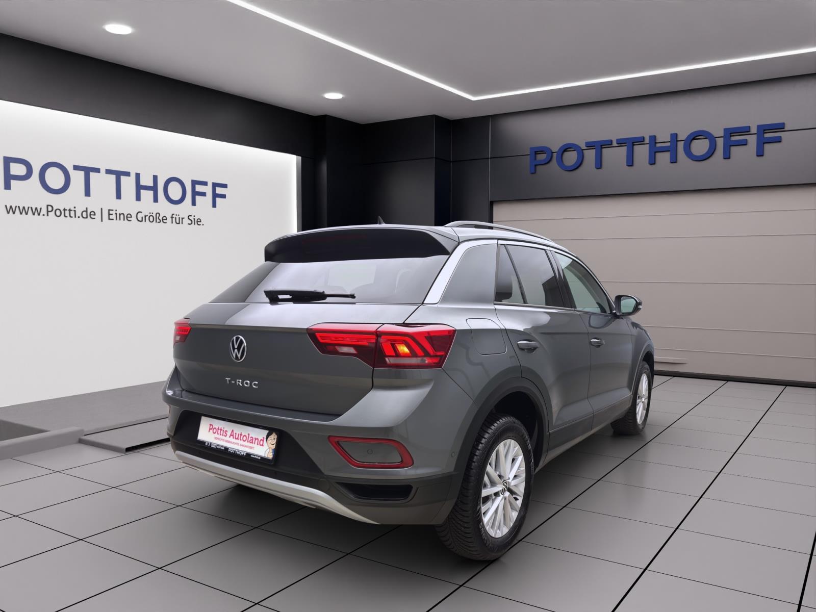 Volkswagen T-Roc 1.0 TSI LIFE NAVI PDC LED LM16