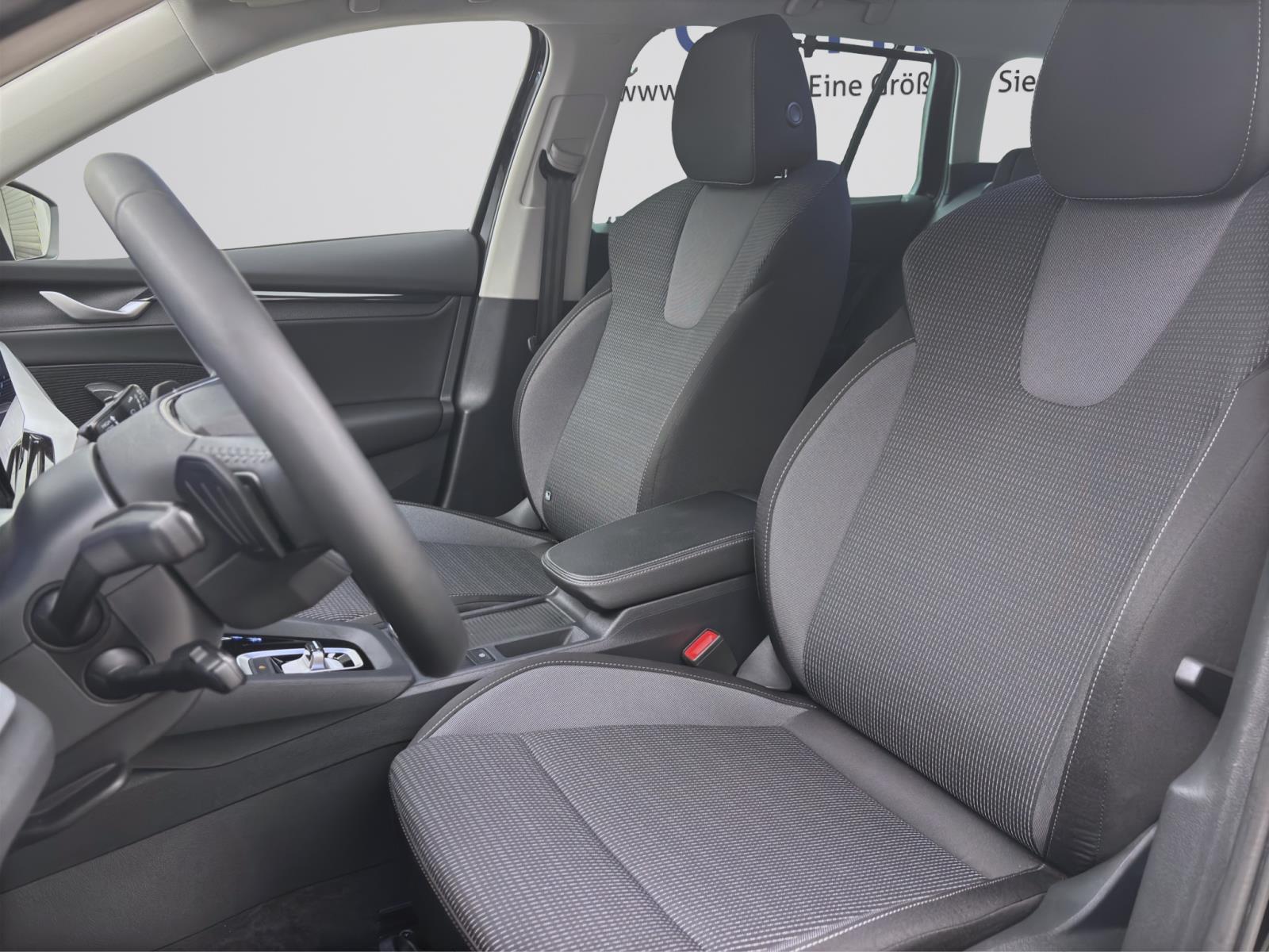 Skoda Octavia Combi 2.0 TDI DSG SELECTION NAVI KLIMA PDC ACC