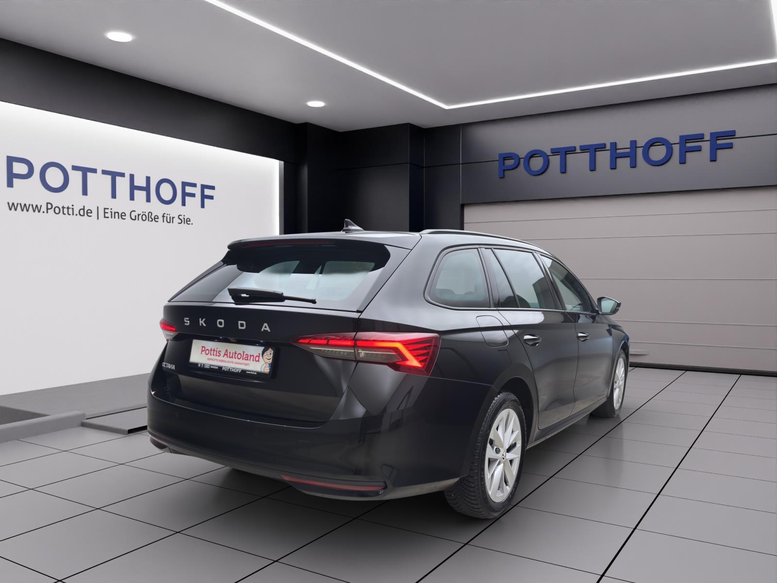Skoda Octavia Combi 2.0 TDI DSG SELECTION NAVI PDC ACC MATRIX