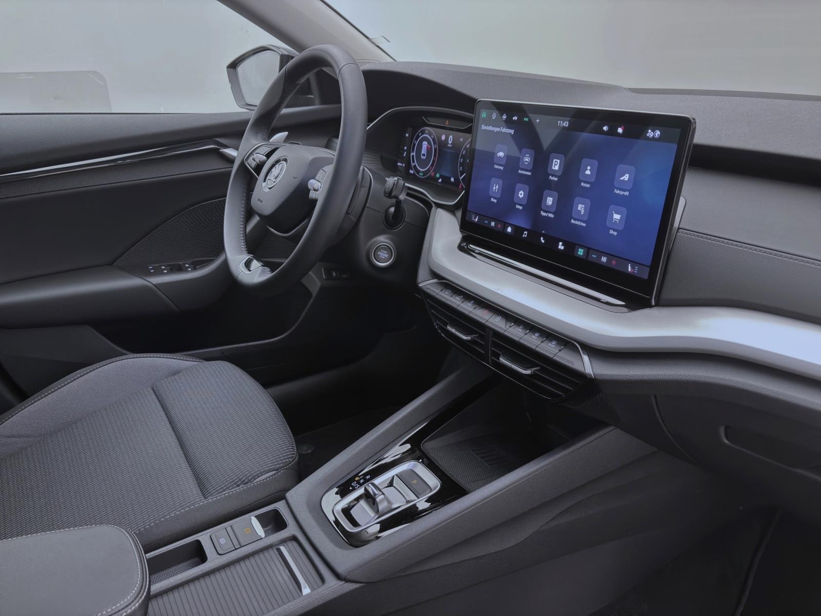 Skoda Octavia Combi 1.5 eTSI DSG SELECTION NAVI ACC SITZHZG KLIMA