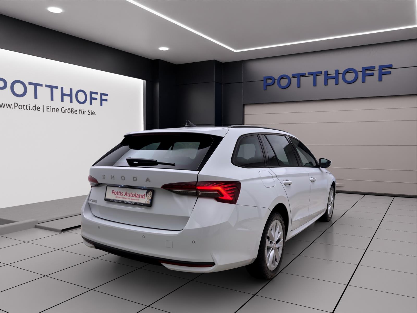Skoda Octavia Combi 1.5 eTSI DSG SELECTION NAVI KLIMA PDC LED