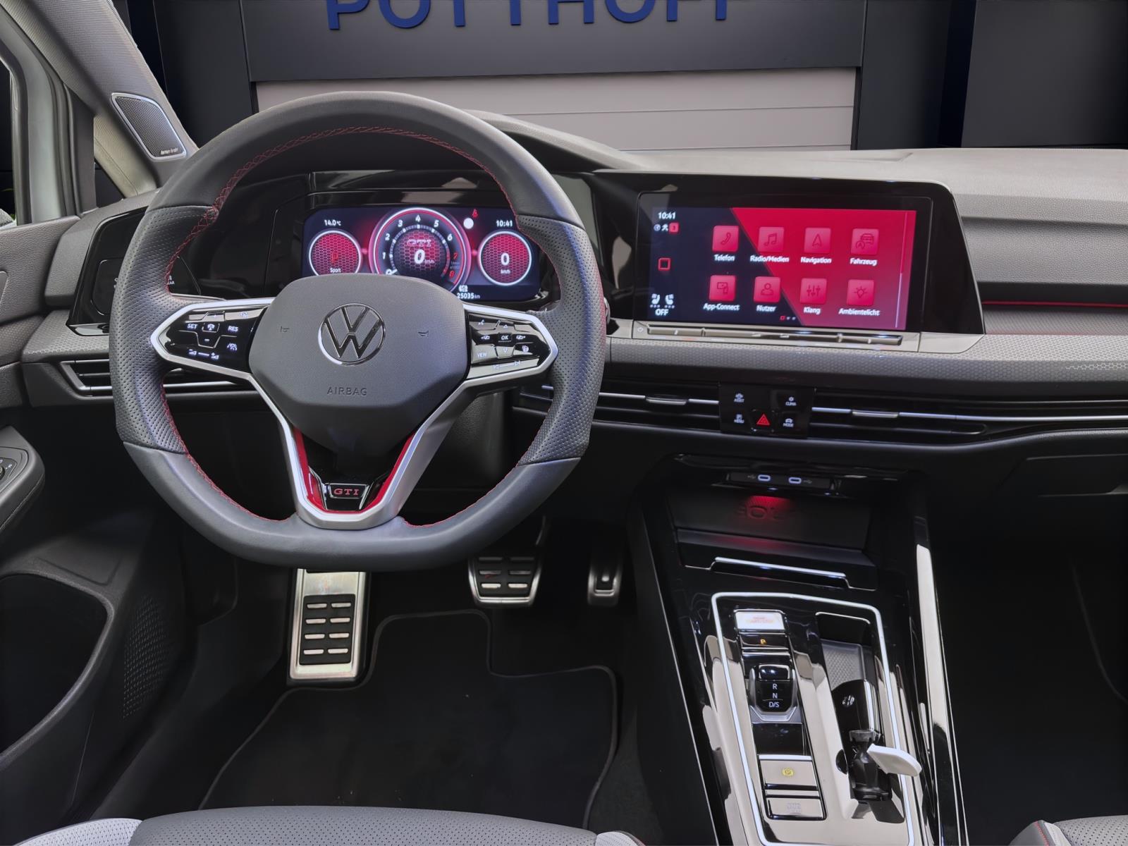Volkswagen Golf GTI CLUBSPORT HuD LEDER PANO HARMAN
