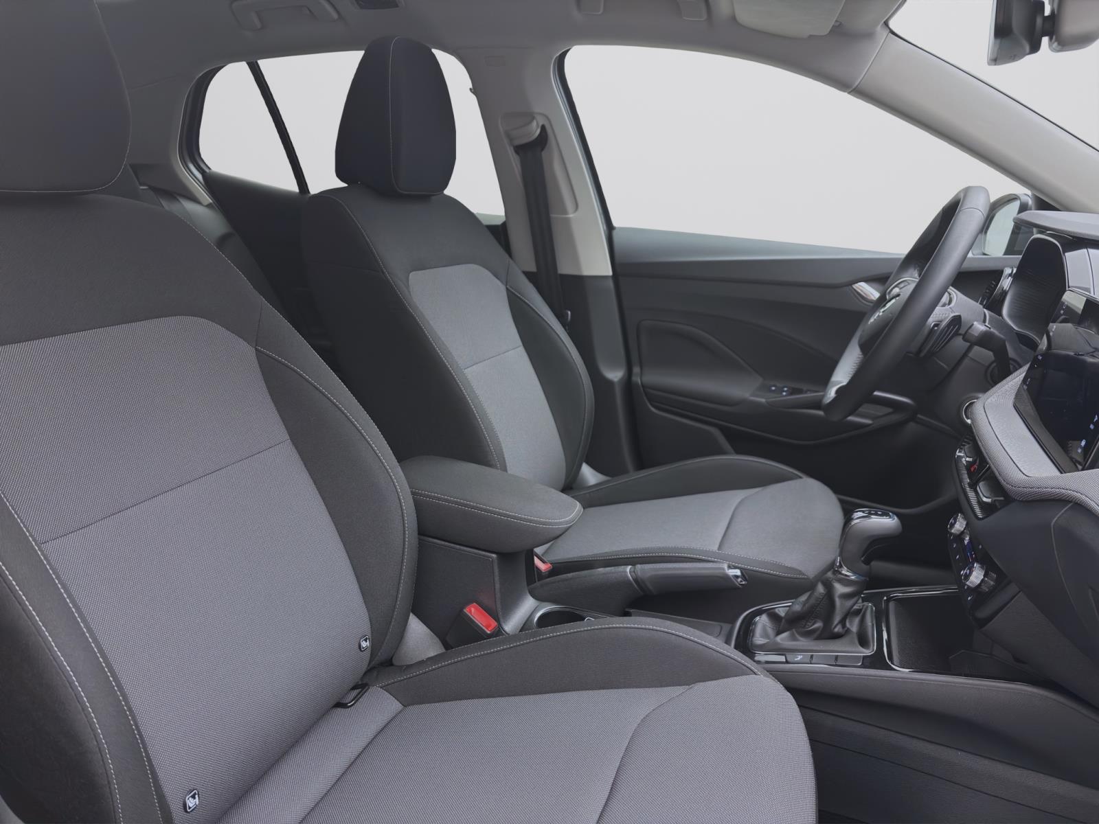 Skoda Fabia 1.0 TSI DSG SELECTION PANO NAVI LED SITZHZG
