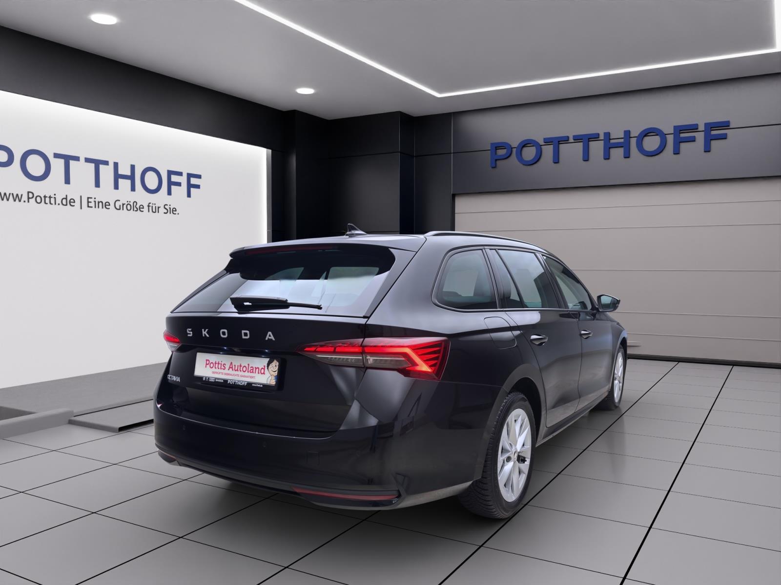 Skoda Octavia Combi 1.5 eTSI DSG SELECTION NAVI KLIMA PDC LED
