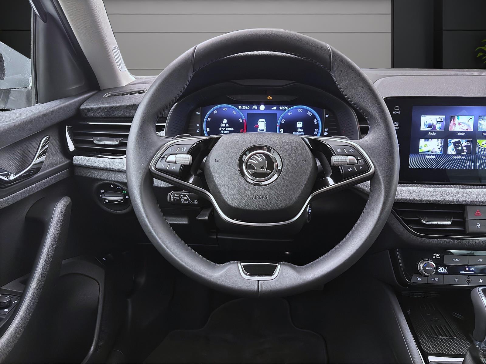 Skoda Kamiq 1.0 TSI DSG SELECTION AHK KAMERA KLIMA NAVI