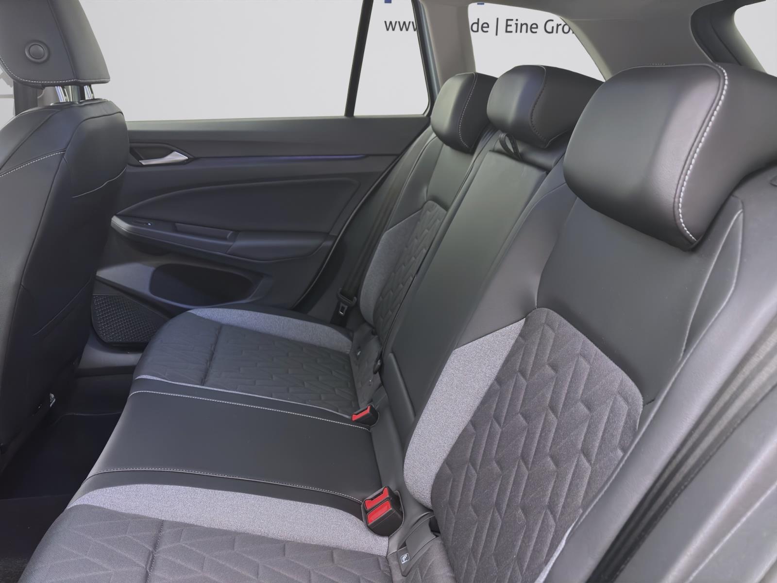 Volkswagen Golf Variant 1.5 eTSI DSG GOAL KAMERA KLIMA PDC ACC
