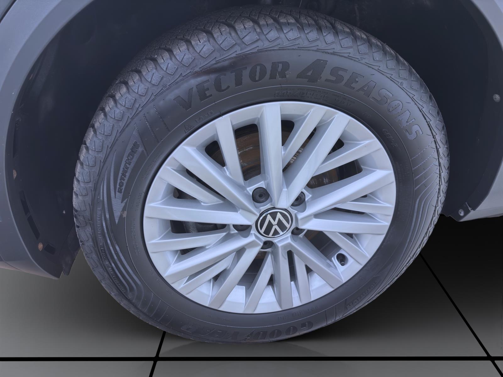 Volkswagen T-Roc 1.0 TSI LIFE NAVI KLIMA PDC SITZHZG