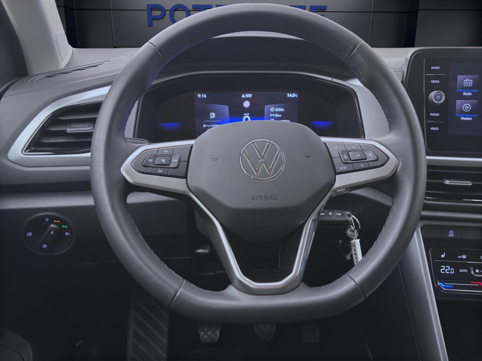 Volkswagen T-Roc 1.0 TSI LIFE NAVI KLIMA PDC SITZHZG