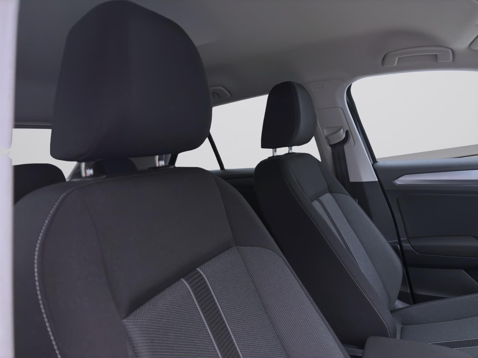 Volkswagen T-Roc 1.0 TSI LIFE NAVI KLIMA PDC SITZHZG