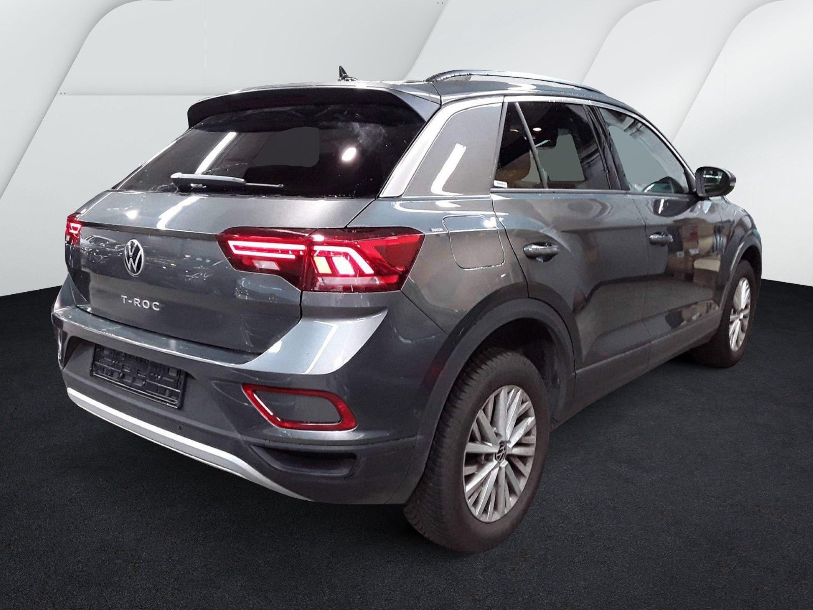 Volkswagen T-Roc 1.0 TSI LIFE NAVI D.COCKPIT PDC SITZHZG