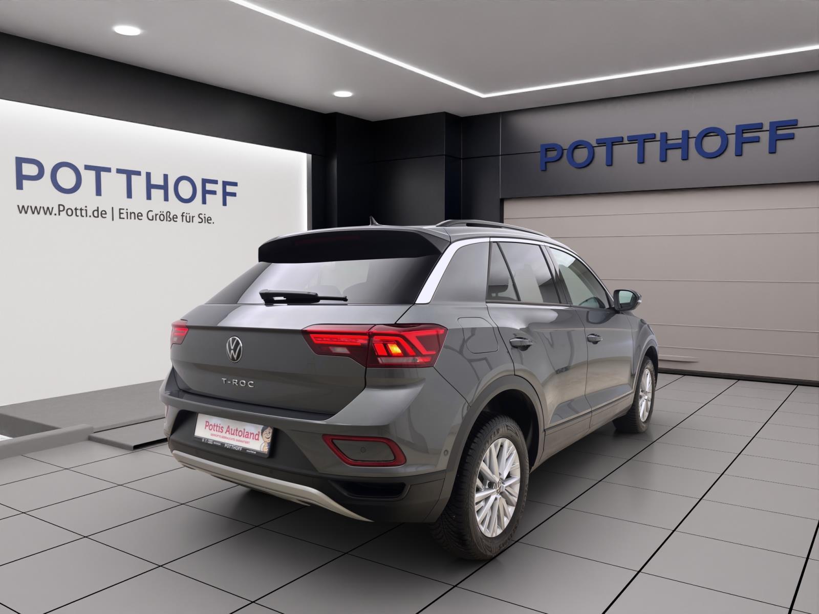 Volkswagen T-Roc 1.0 TSI LIFE NAVI D.COCKPIT PDC SITZHZG