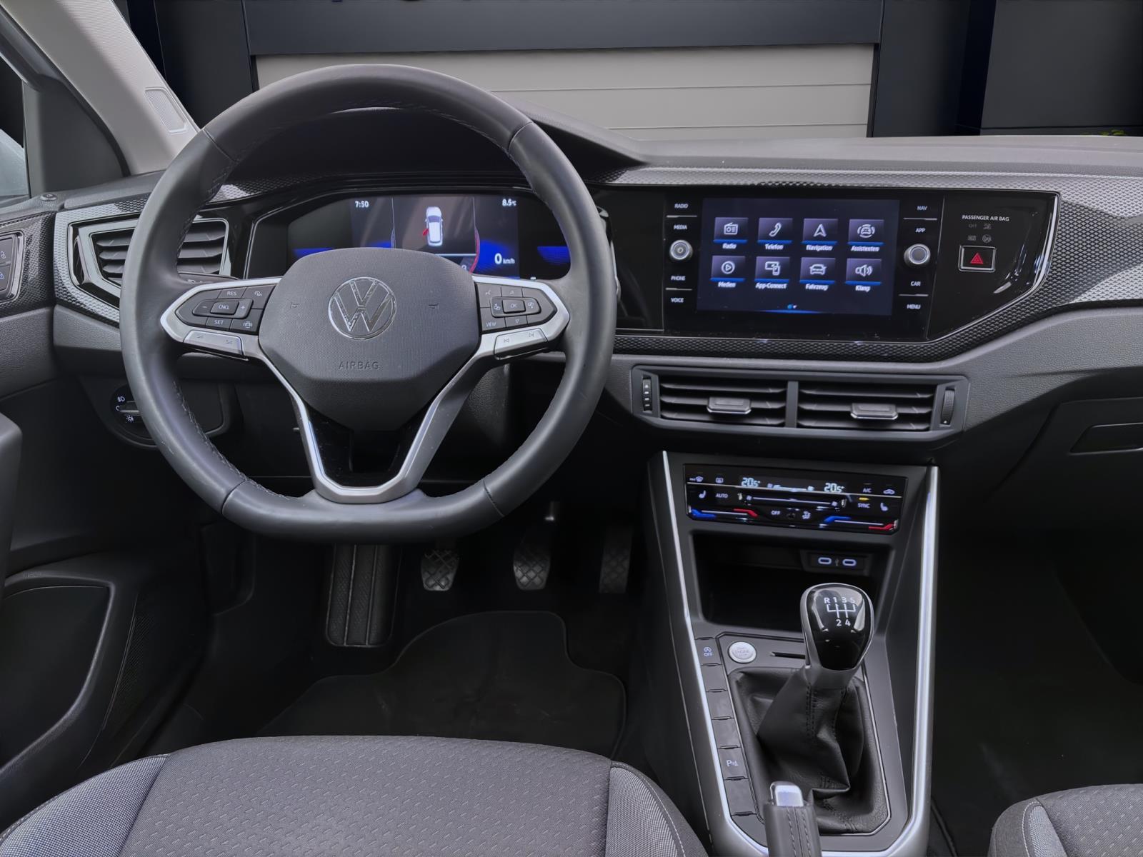 Volkswagen Taigo 1.0 TSI LIFE KAMERA IQ.LIGHT PDC SITZHZG