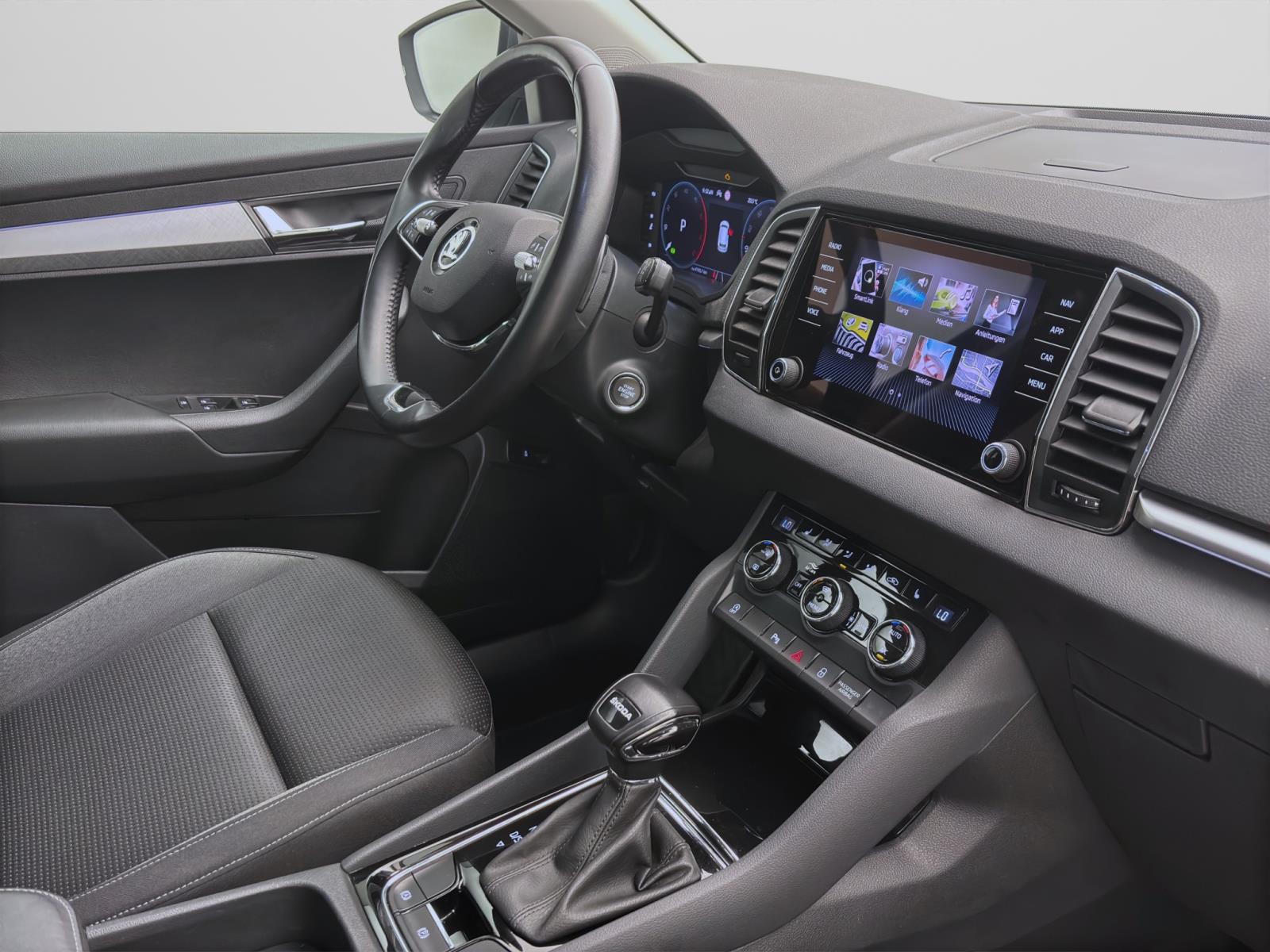 Bild 15: Skoda Karoq 2.0 TDI DSG TOUR AHK NAVI LED ACC SITZHZG