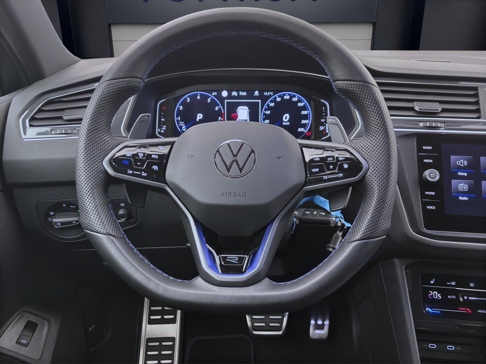 Volkswagen Tiguan R NAVI IQ.LIGHT AHK PDC