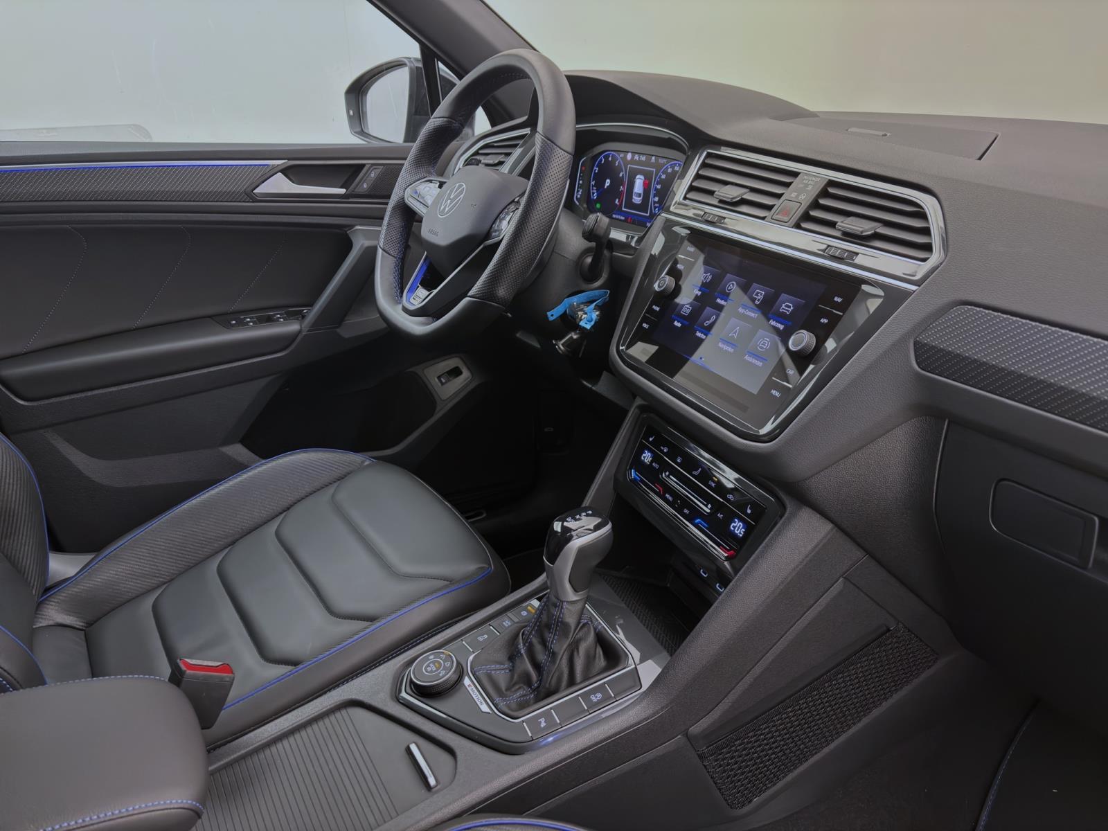 Volkswagen Tiguan R NAVI IQ.LIGHT AHK PDC
