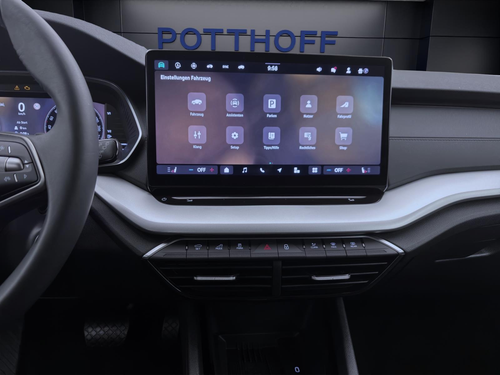 Skoda Octavia Combi 1.5 eTSI DSG SELECTION NAVI KLIMA PDC
