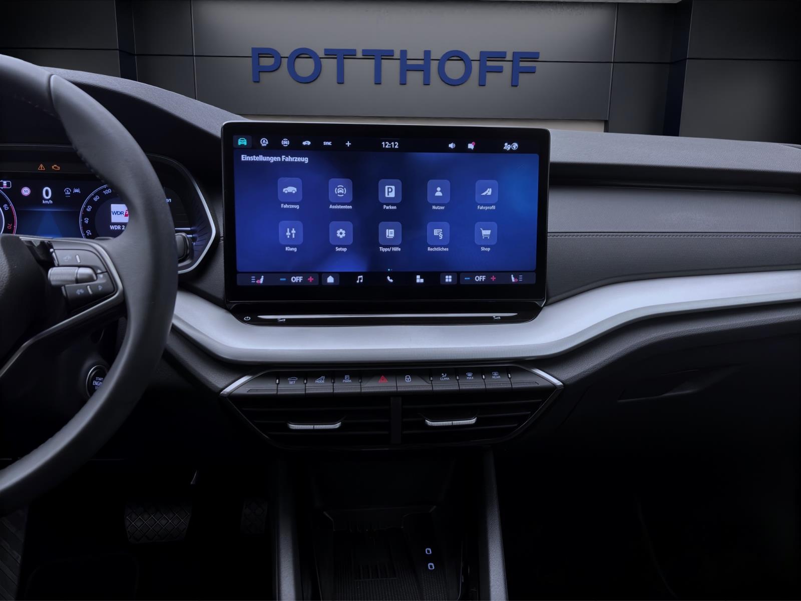 Skoda Octavia Combi 1.5 eTSI DSG SELECTION NAVI KLIMA SITZHZG
