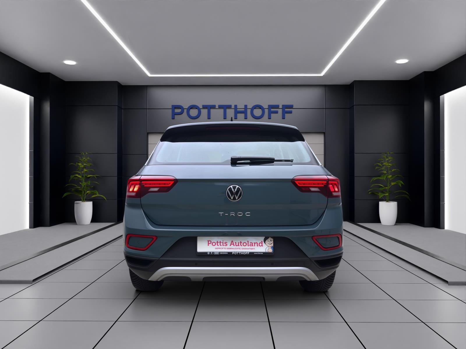 Bild 2: Volkswagen T-Roc 1.5 TSI DSG LIFE NAVI KAMERA KLIMA PDC