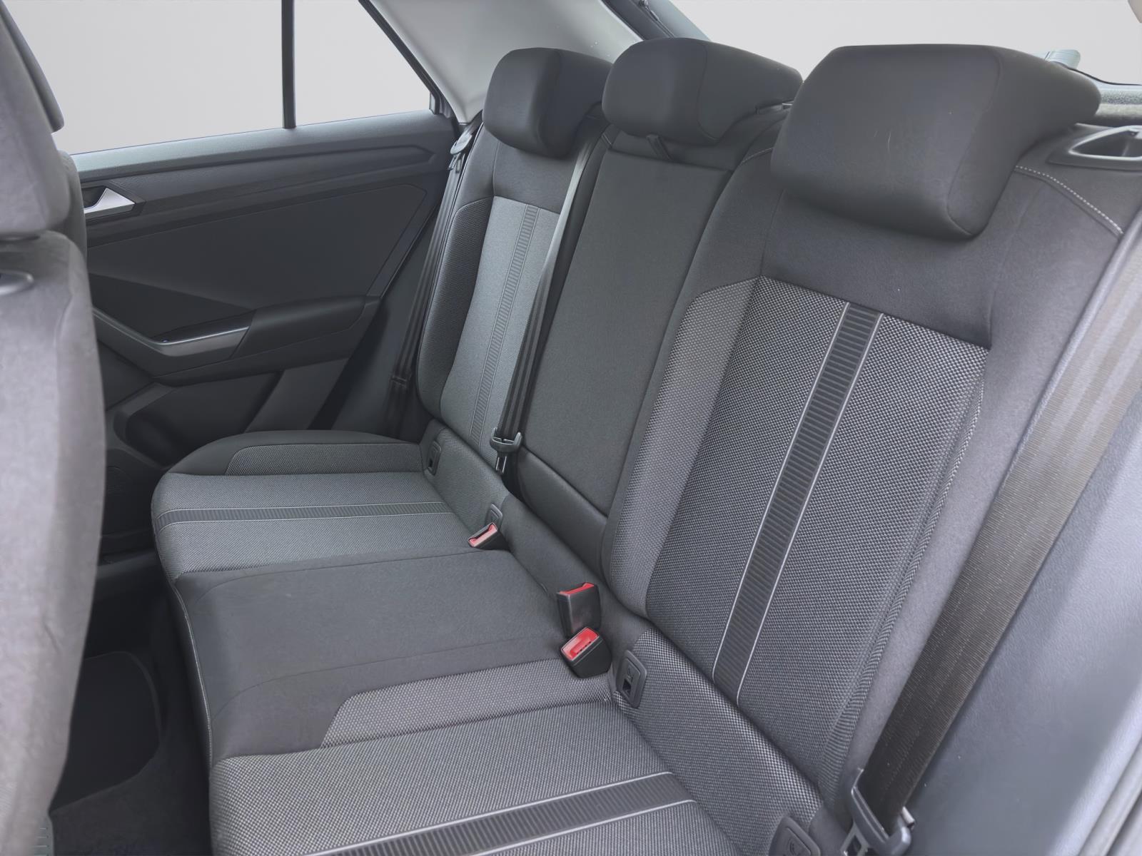 Volkswagen T-Roc 1.5 TSI DSG LIFE NAVI KAMERA ACC PDC