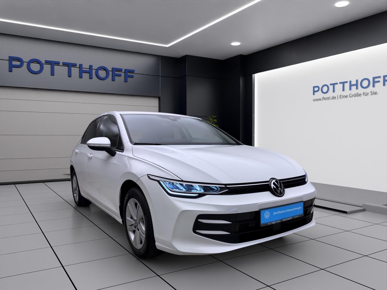 Volkswagen Golf 1.5 TSI LIFE KLIMA SITZHZG PDC LED