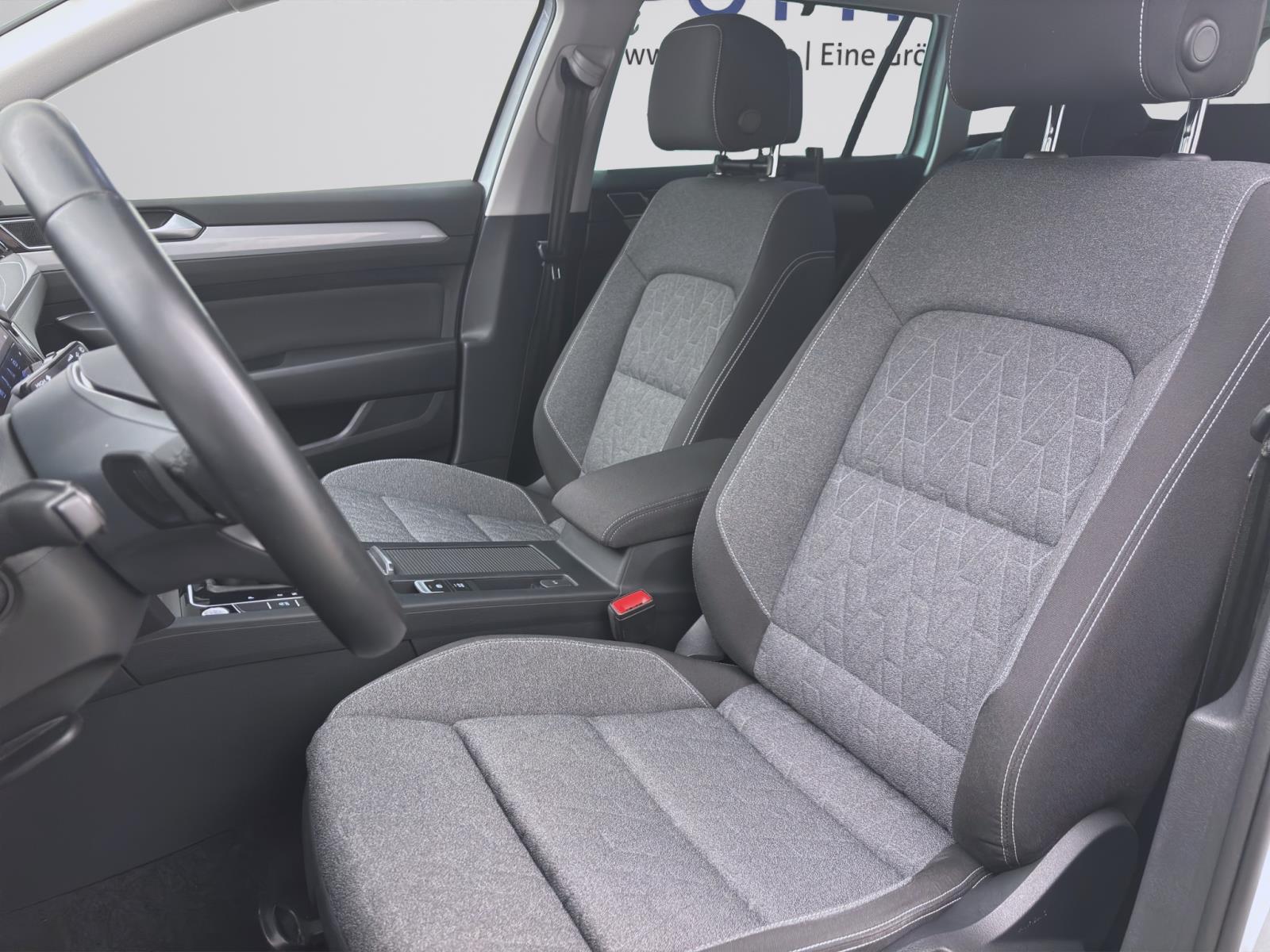 Volkswagen Passat Variant 2.0 TDI DSG BUSINESS NAVI KAMERA PDC