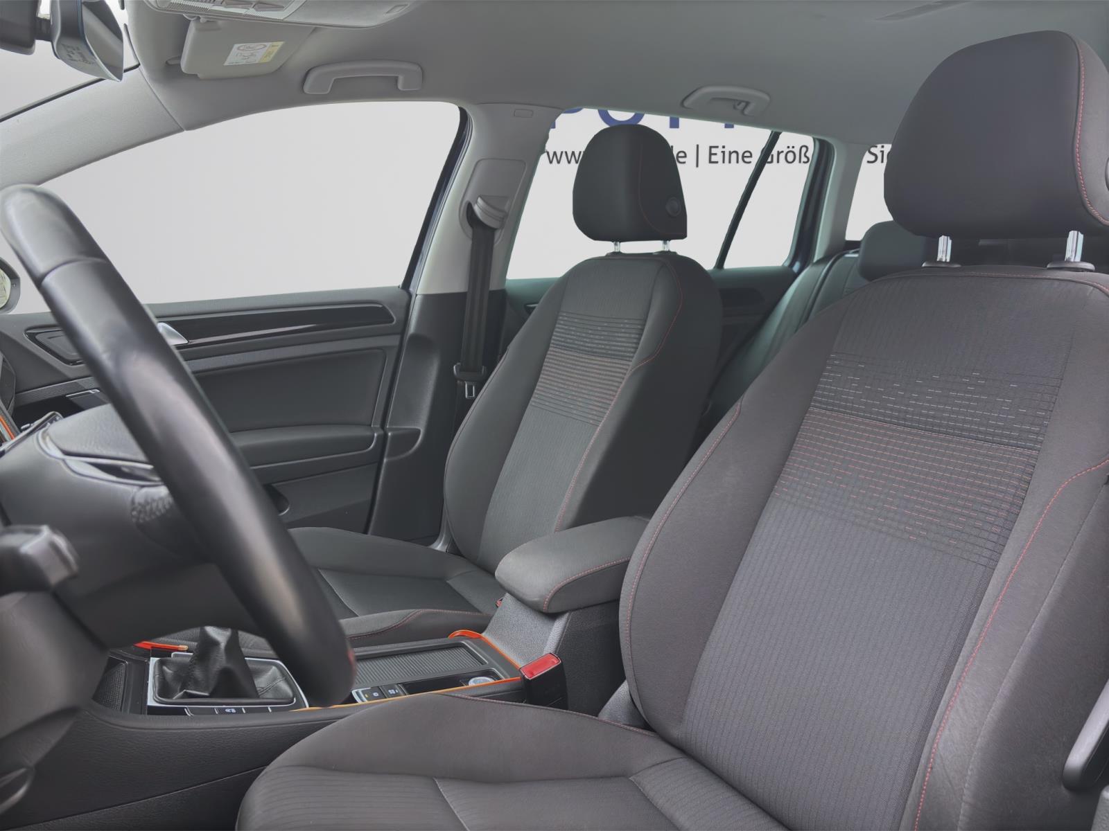Volkswagen Golf Variant 1.6 TDI SOUND AHK NAVI ACC KLIMA