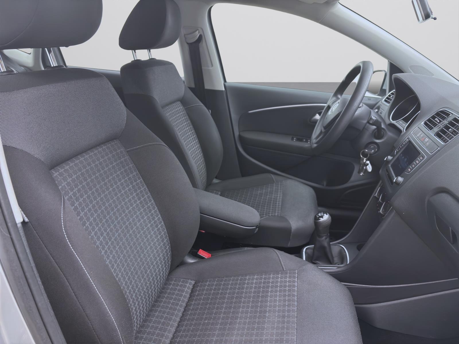 Volkswagen Polo 1.4 TDI COMFORTLINE NAVI PDC KLIMA
