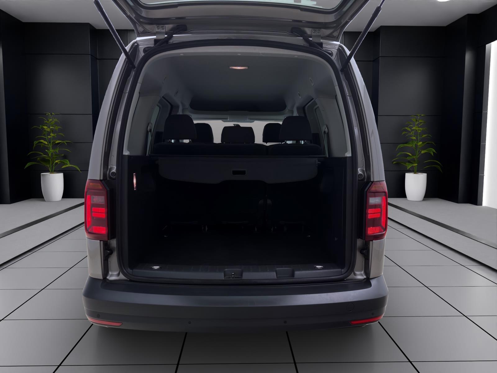 Volkswagen Caddy 2.0 TDI NAVI BI-XENON PDC KLIMA