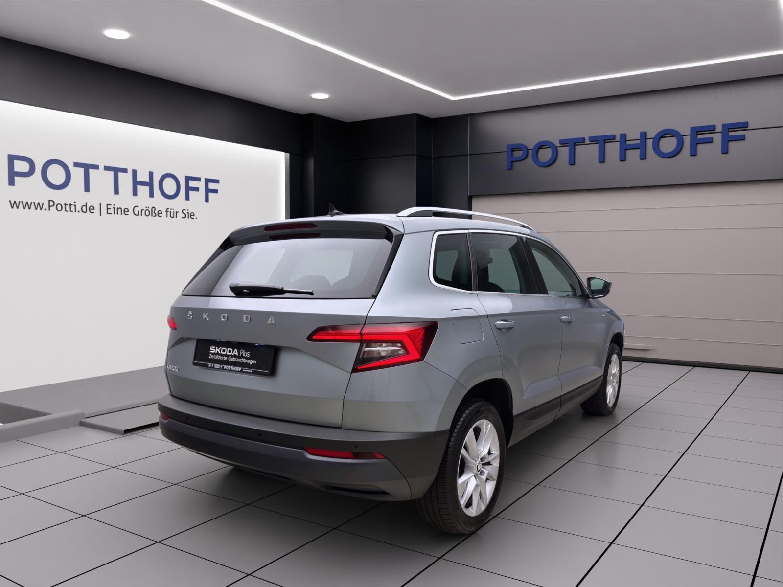 Skoda Karoq 2.0 TSI DRIVE NAVI KAMERA PDC ACC