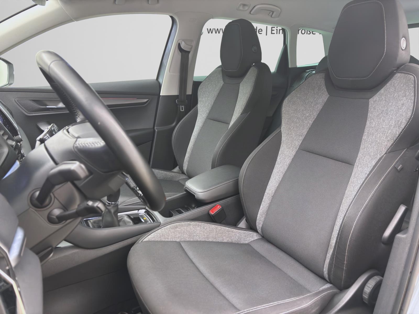 Skoda Karoq 2.0 TSI DRIVE NAVI KAMERA PDC ACC