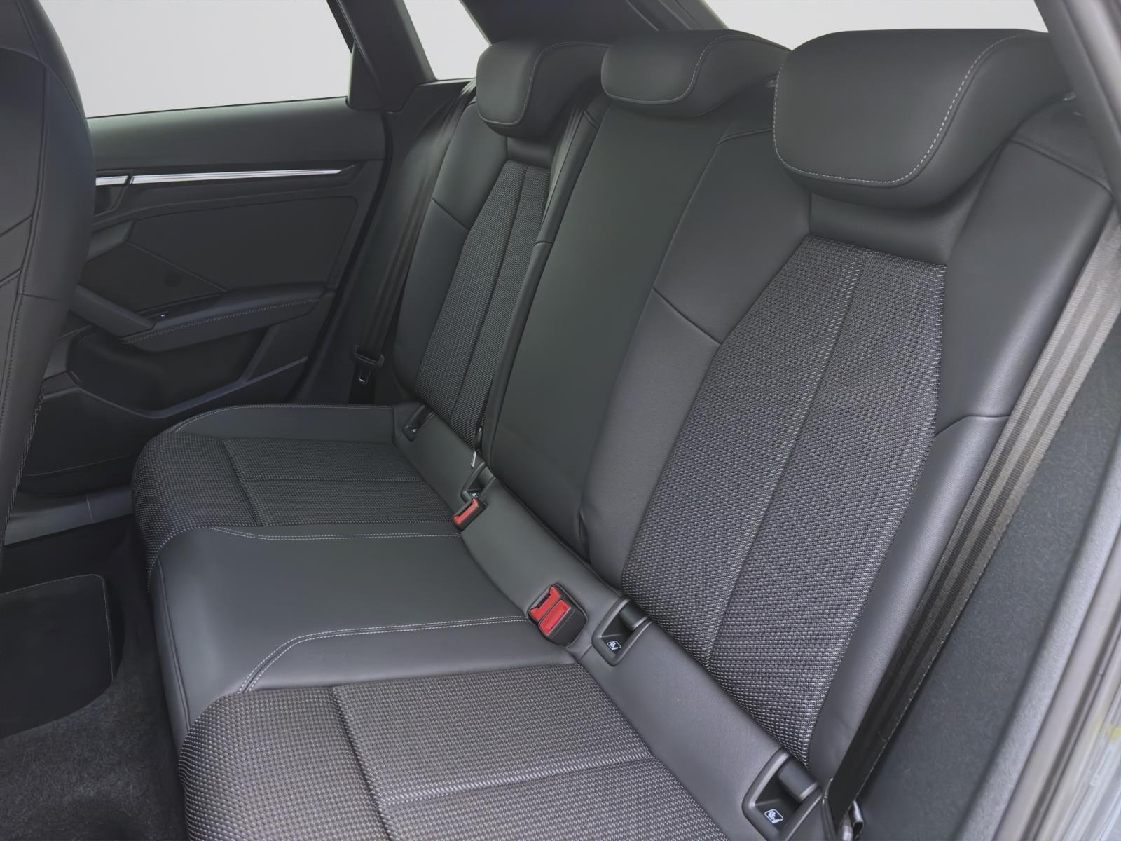 Audi S3 Sportback Q NAVI ACC SITZHZG KAMERA