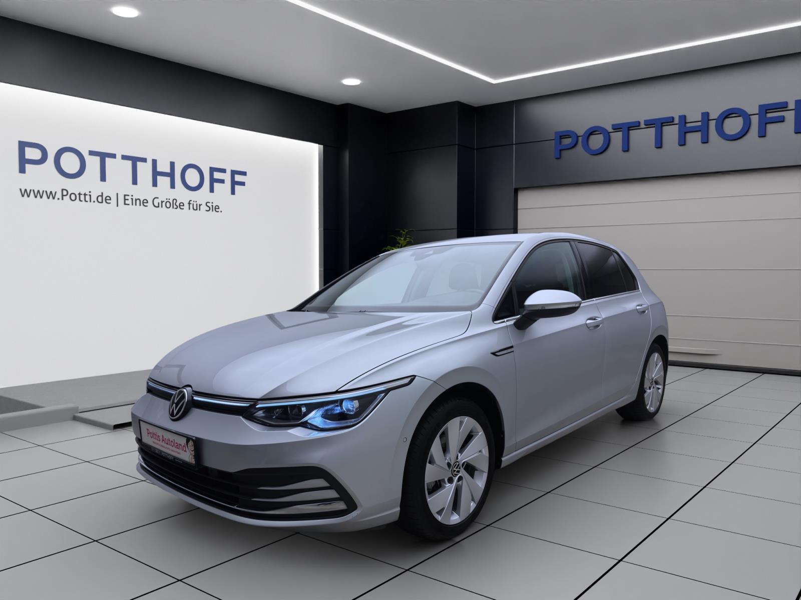Volkswagen Golf 1.5 eTSI DSG STYLE AHK NAVI KAMERA SITZHZG