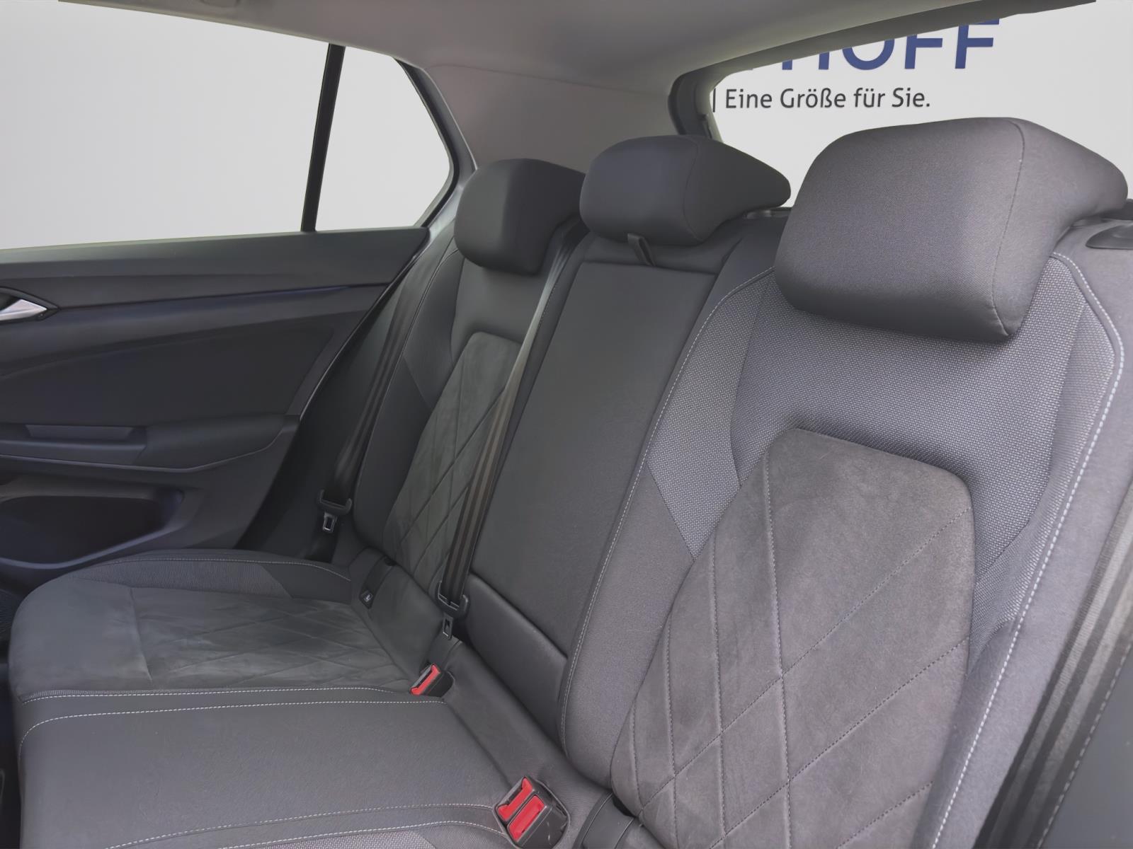 Bild 14: Volkswagen Golf 1.5 eTSI DSG STYLE AHK NAVI KAMERA SITZHZG
