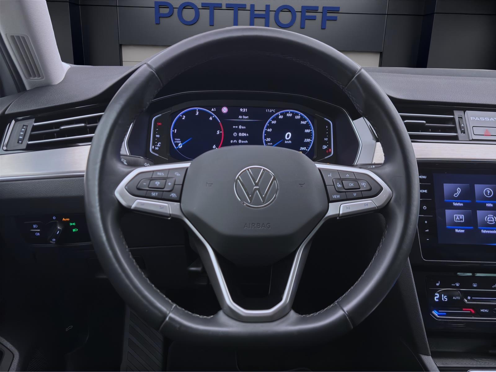 Volkswagen Passat Variant 2.0 TDI ELEGANCE NAVI AHK KAMERA PDC