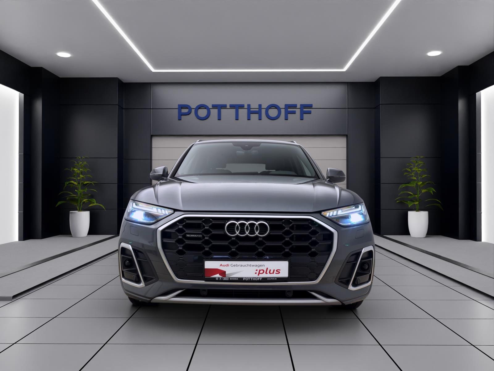 Audi Q5 55 TFSIe Q S LINE PANO NAVI+ MATRIX AHK
