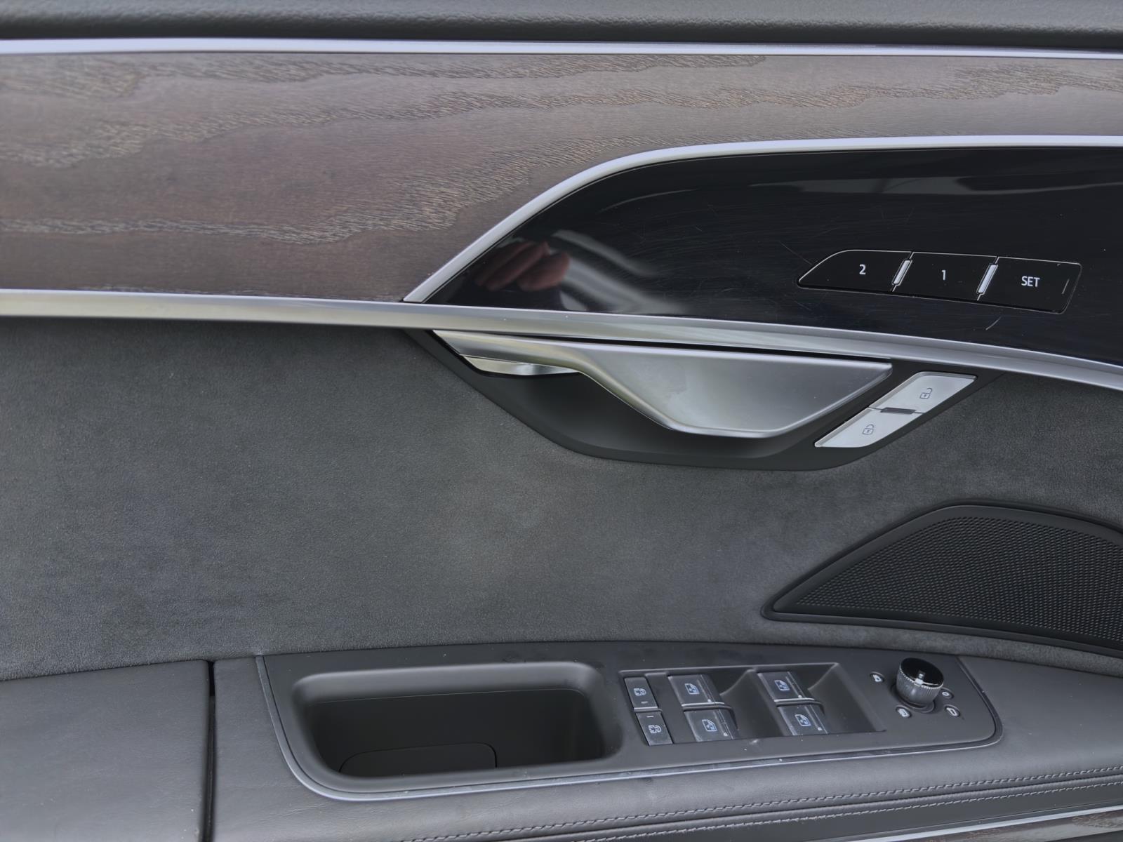 Audi A8 50 TDI Q LANG STANDHZG AHK HD-MATRIX