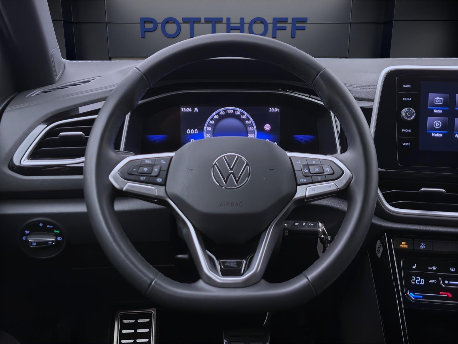 Volkswagen T-Roc 2.0 TDI DSG R-LINE NAVI PDC ACC AHK