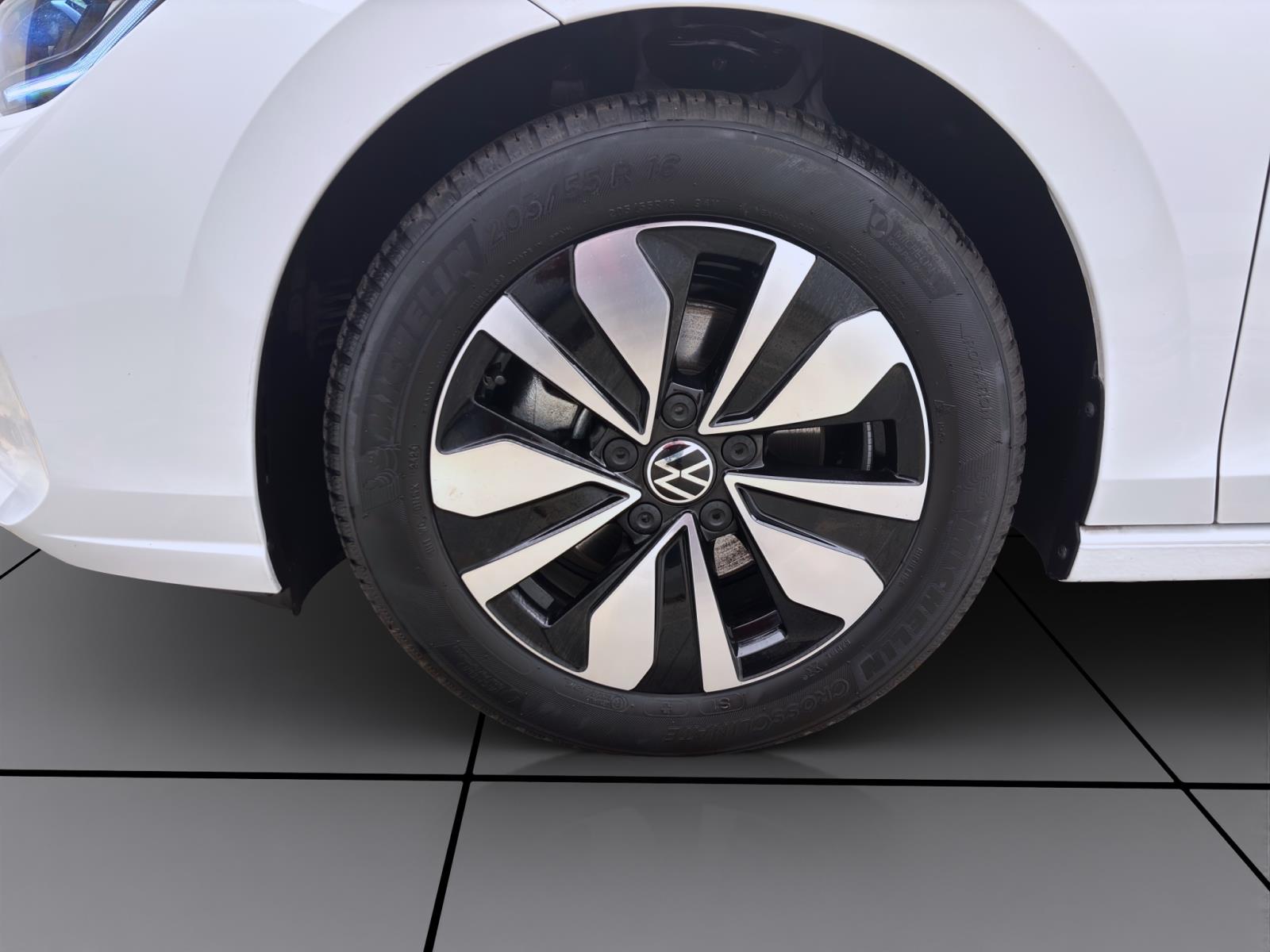 Volkswagen Golf 1.5 TSI GOAL ACC SITZHZG PDC KLIMA