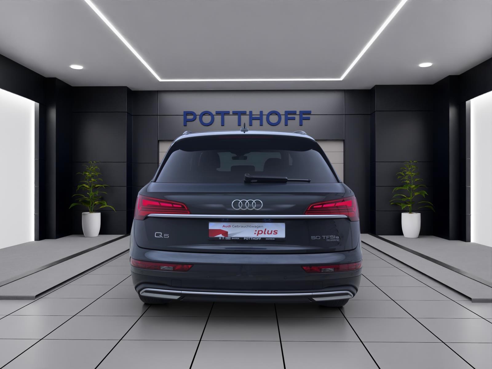 Audi Q5 50 TFSIe Q BUSINESS MATRIX NAVI VIRTUAL LM18