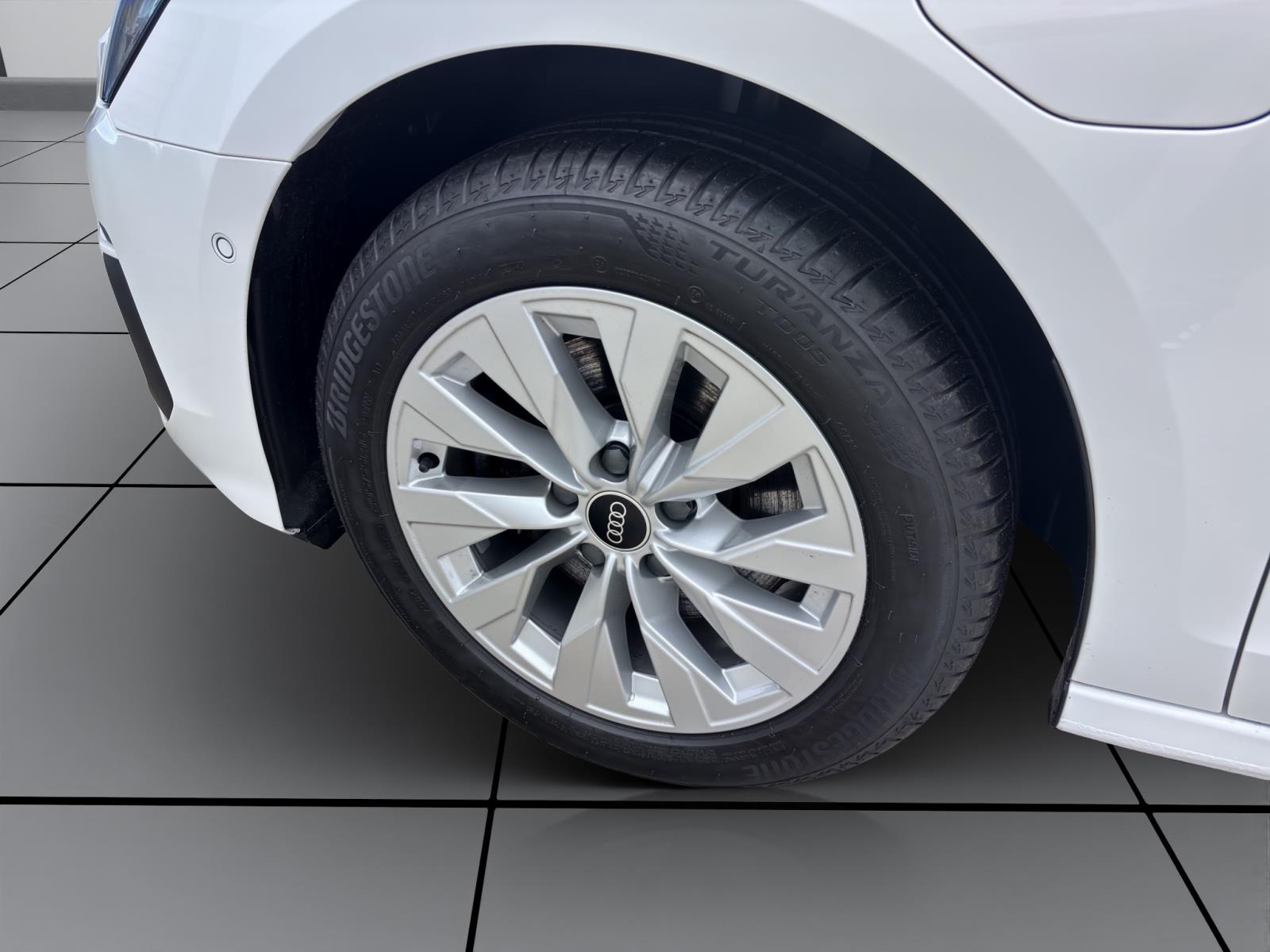 Audi A3 Sportback 40 TFSIe KLMIA DAB+ GRA PDC