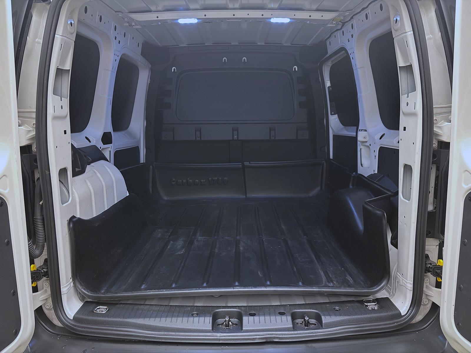 Volkswagen Caddy Cargo 2.0 TDI SITZHZG GRA PDC DAB+