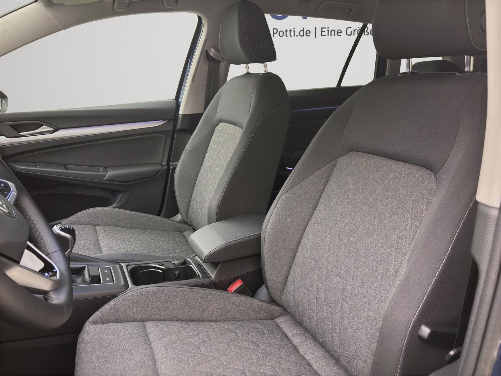 Volkswagen Golf Variant 1.5 TSI LIFE NAVI KAMERA PDC ACC