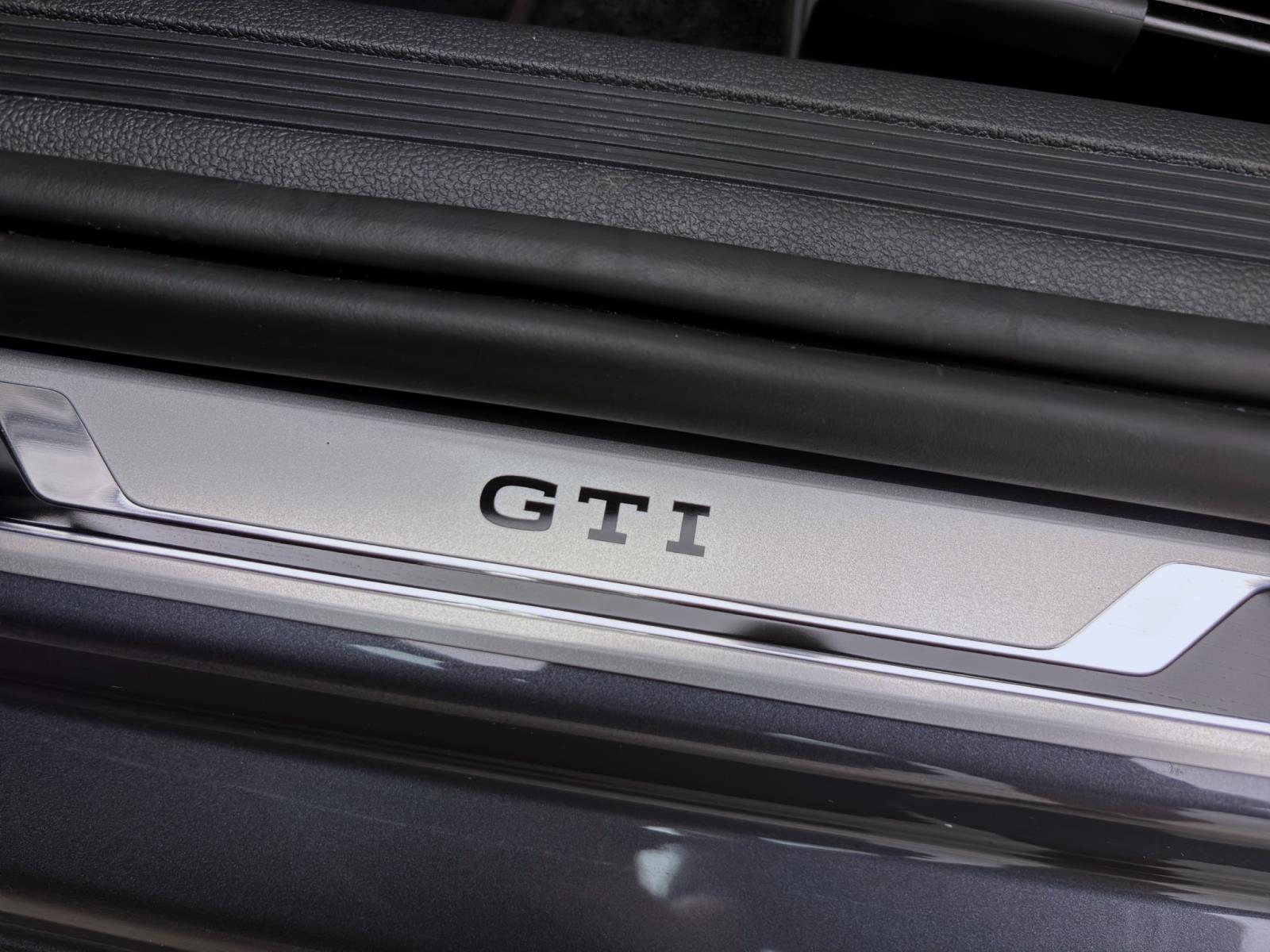 Volkswagen Polo GTI MATRIX ACC KAMERA LM18