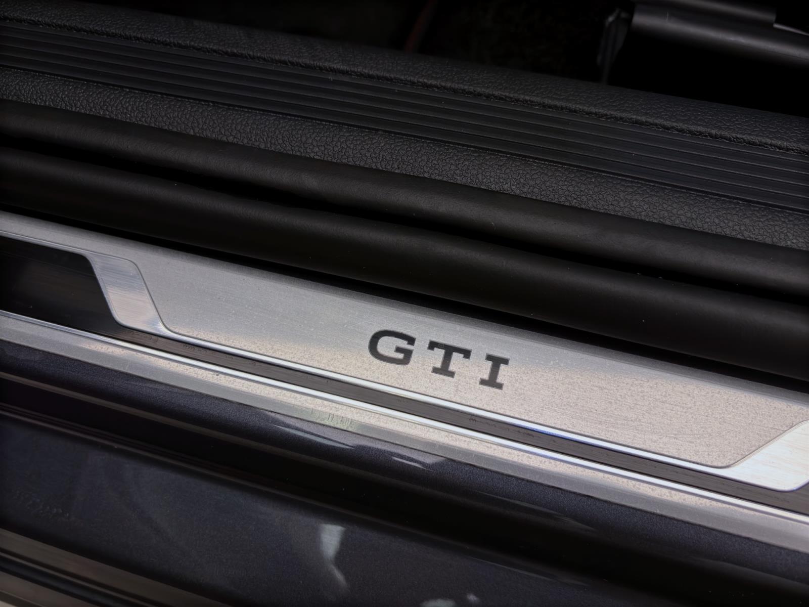 Volkswagen Polo GTI MATRIX ACC KAMERA LM18