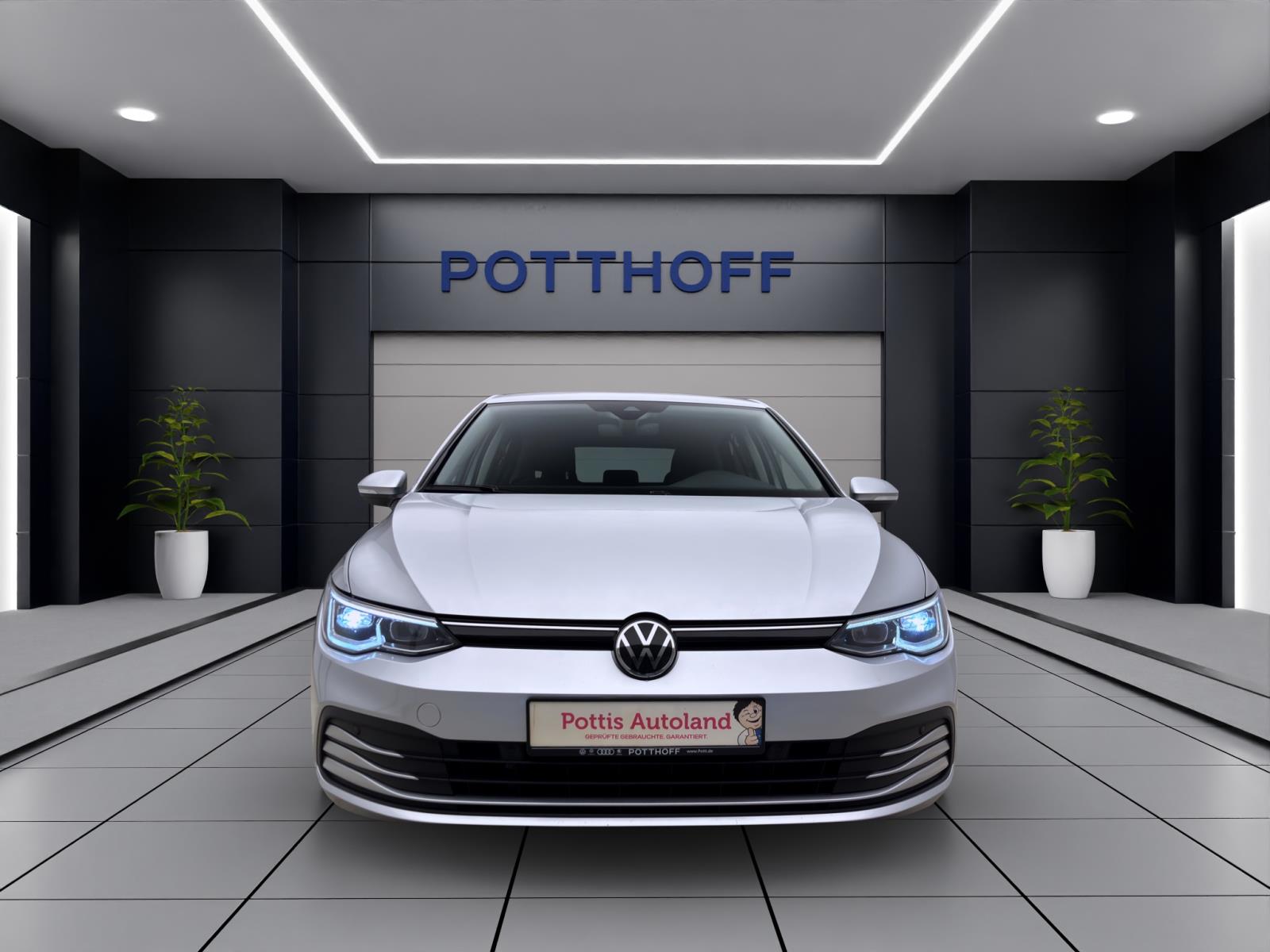 Volkswagen Golf 1.5 TSI LIFE NAVI LED+ ACC D.COCKPIT