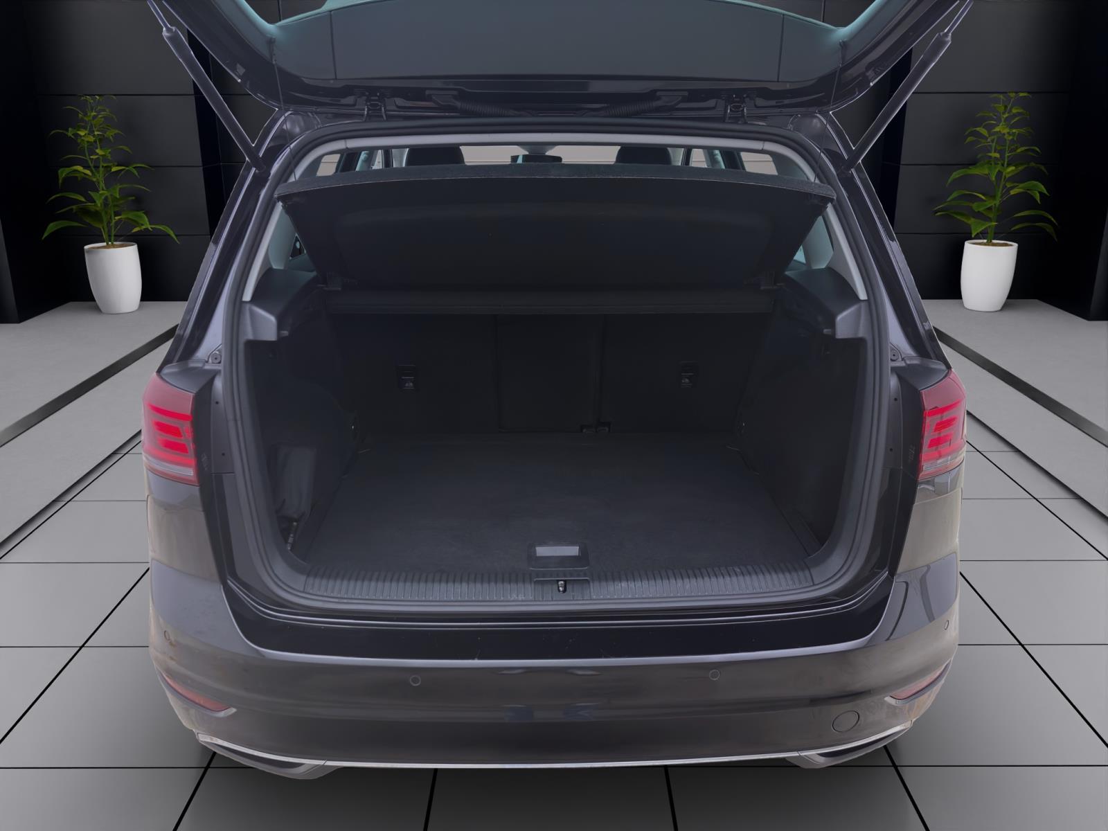 Volkswagen Golf Sportsvan 1.5 TSI IQ.DRIVE NAVI APP ACC KLIMA