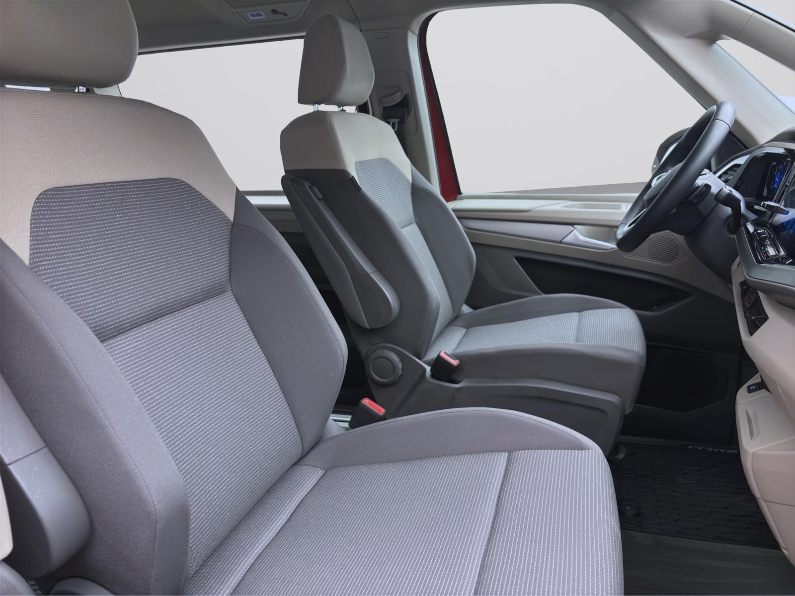 Volkswagen T7 Multivan 1.4 eHybrid DSG NAVI ACC LED PDC