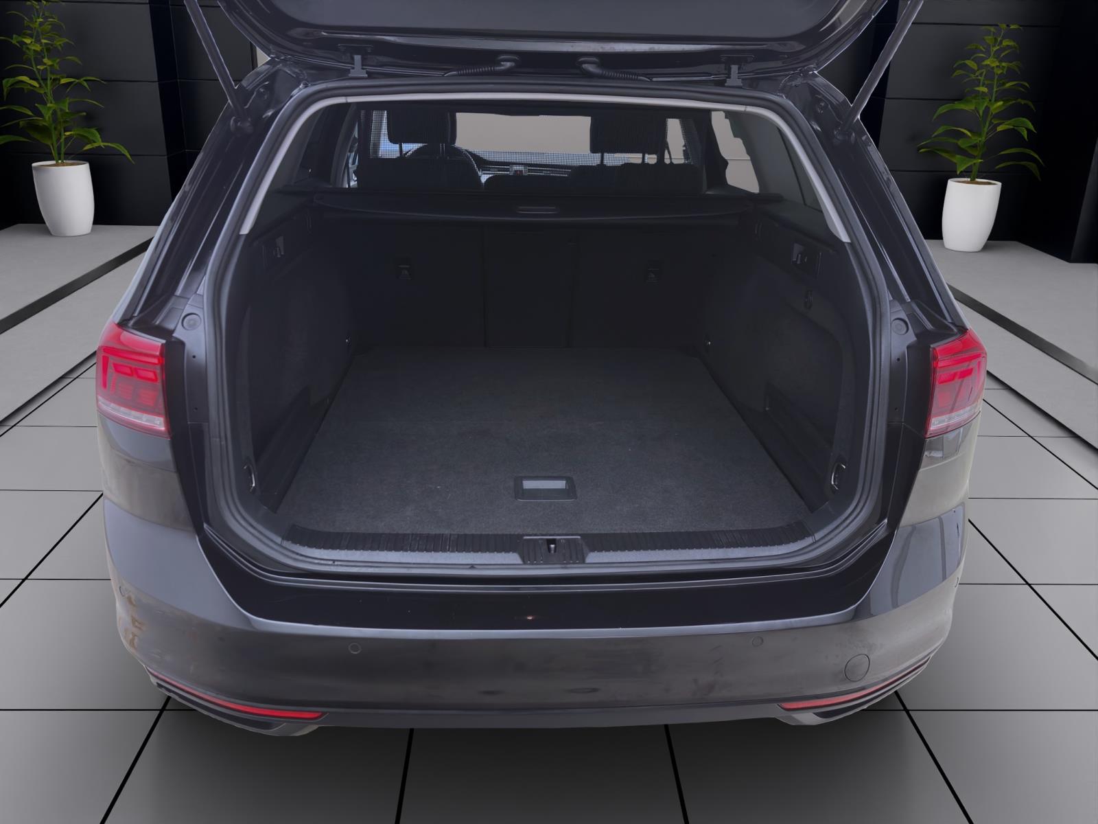 Bild 3: Volkswagen Passat Variant 2.0 TSI DSG BUSINESS NAVI ACC KAMERA PDC