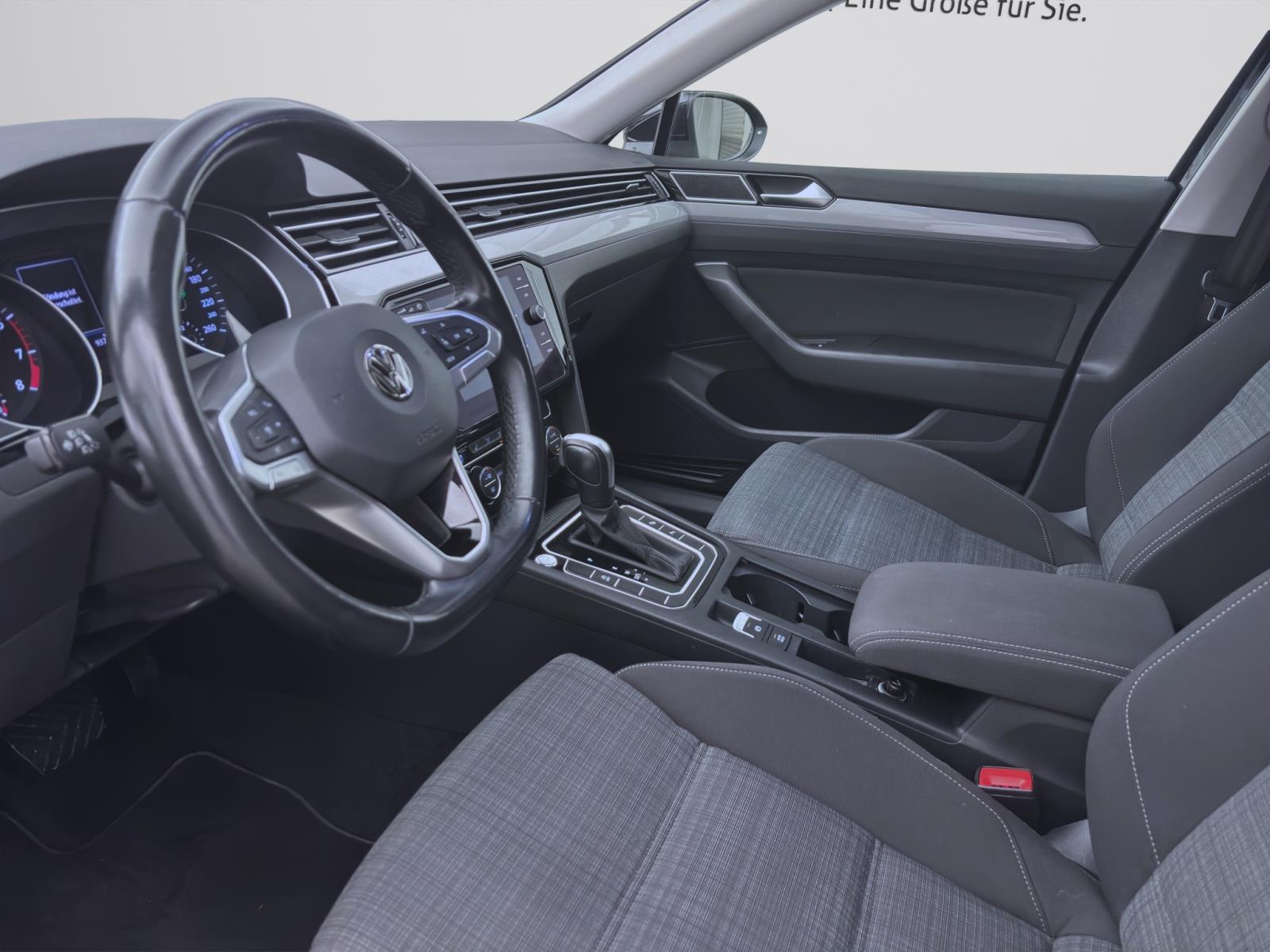 Bild 8: Volkswagen Passat Variant 2.0 TSI DSG BUSINESS NAVI ACC KAMERA PDC