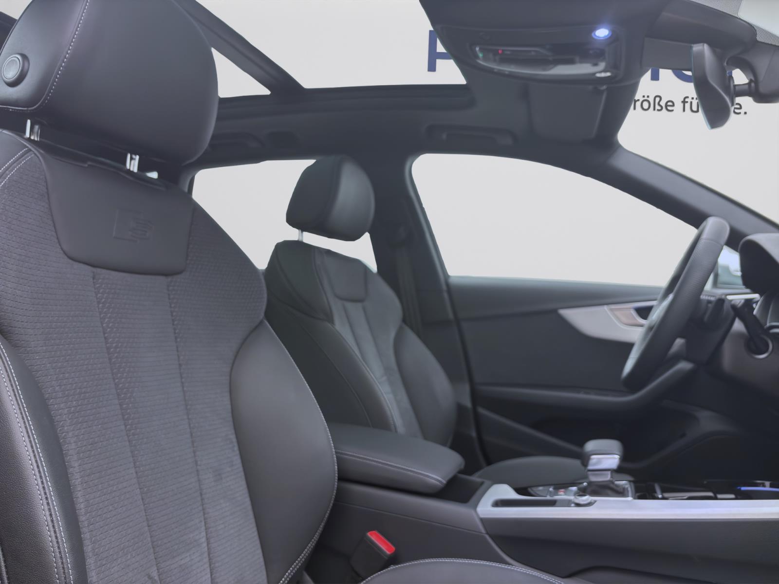 Audi S4 Avant Q STANDHZG PANO AHK NAVI+ LED